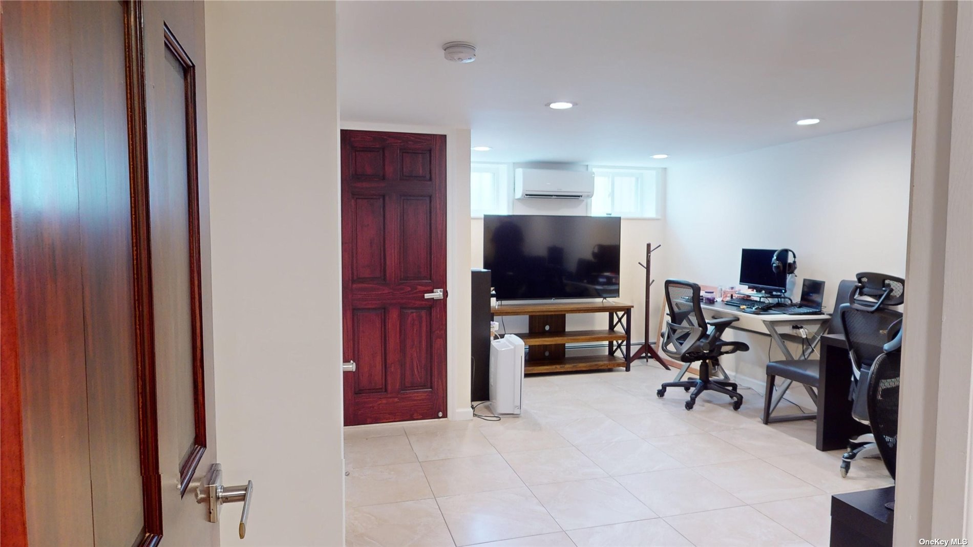 85-92 66 Road, Rego Park, New York image 16