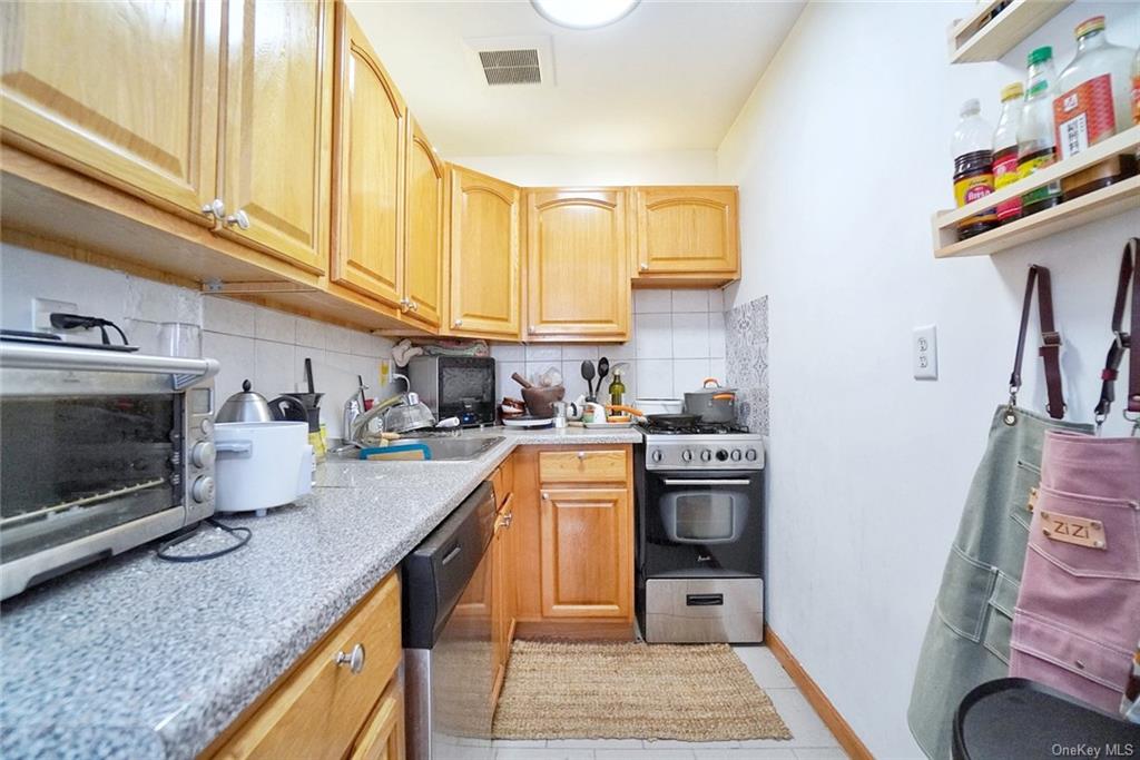 157 North 5th Street
