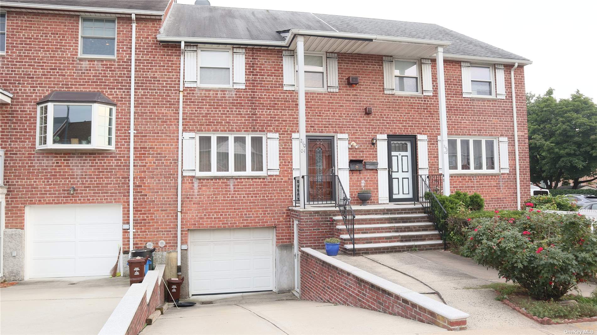 24004 65 Avenue, Douglaston, Queens, NY - 4 Bedrooms  
4 Bathrooms  
6 Rooms - 