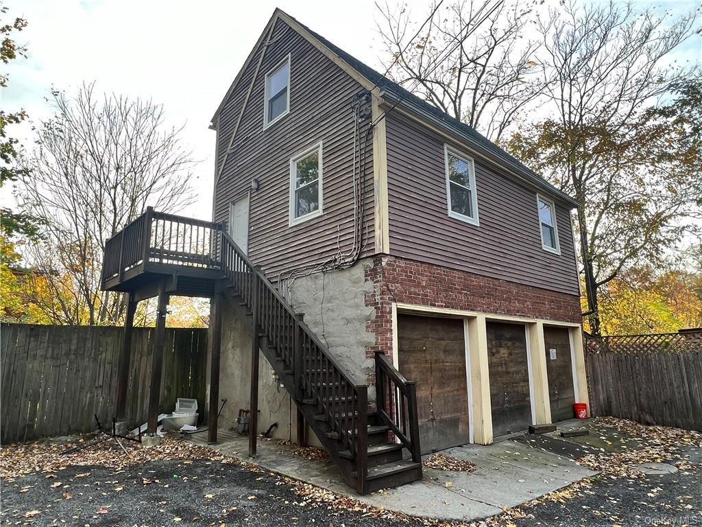 Rental Property at 15 Parmenter Street C, Newburgh, New York - Bedrooms: 2 
Bathrooms: 1 
Rooms: 6  - $2,400 MO.