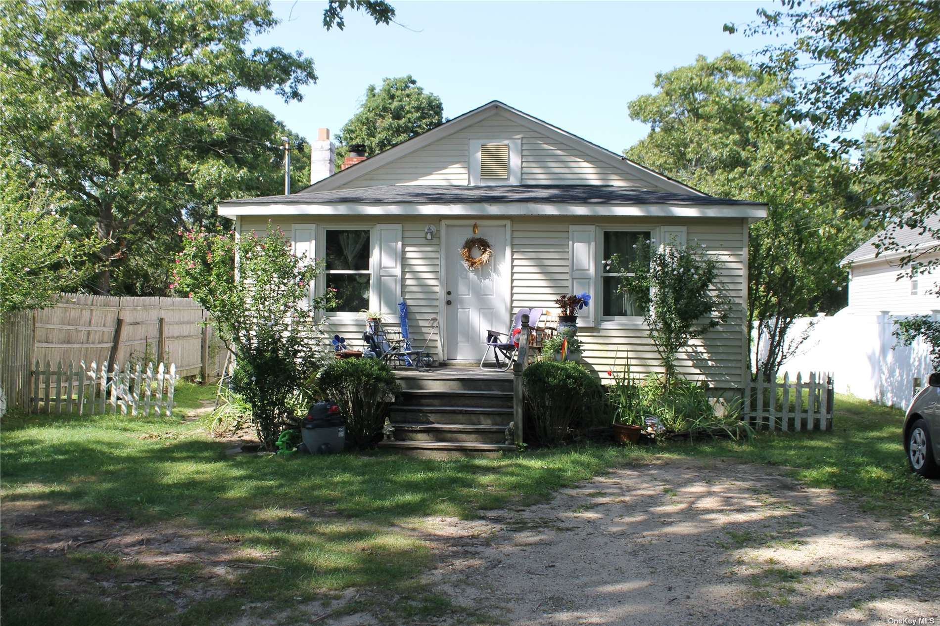 159 Riverside Avenue, Mastic Beach, New York image 2