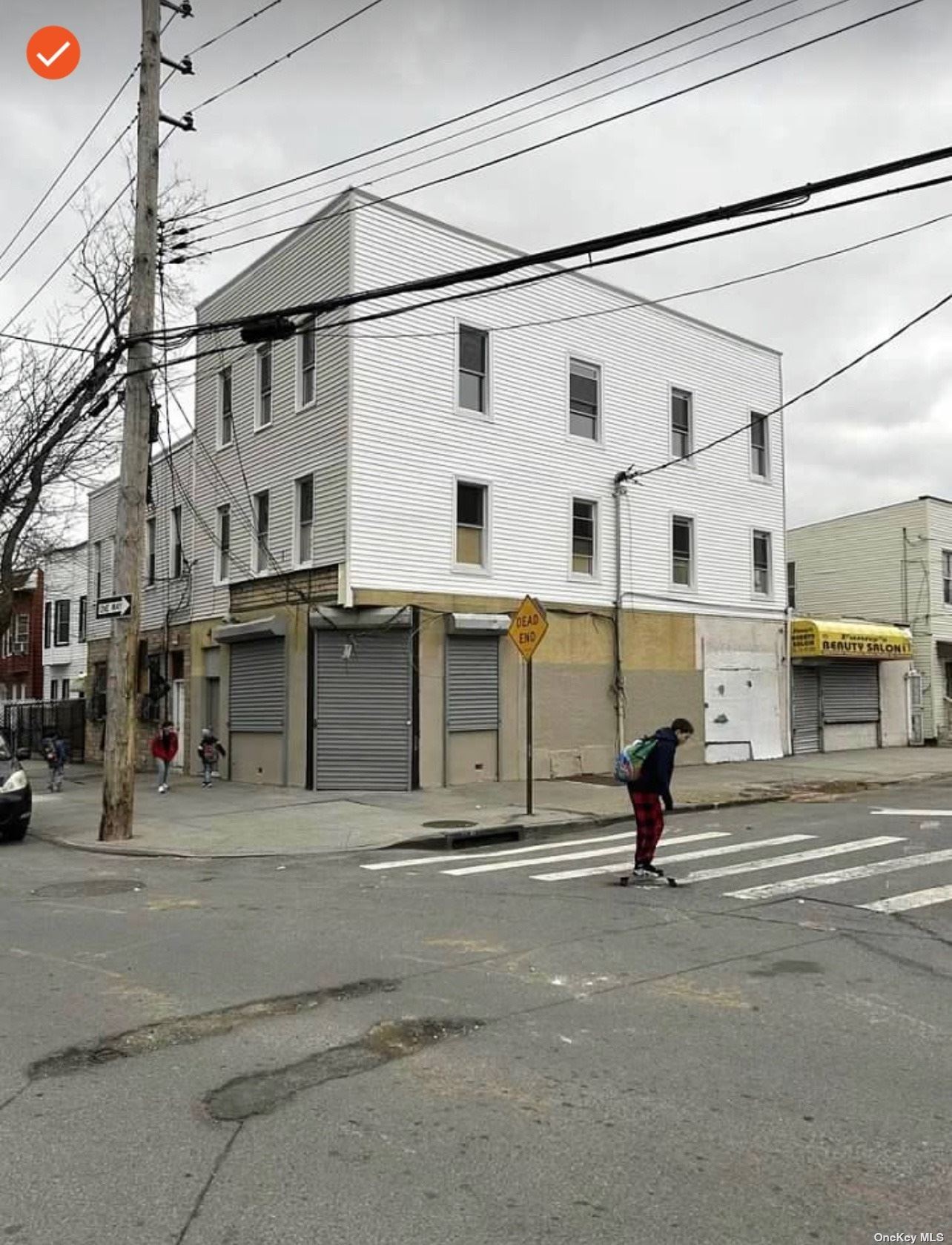 Property for Sale at 524 Van Nest Avenue, Bronx, New York - Bedrooms: 6 
Bathrooms: 3 
Rooms: 15  - $1,180,000