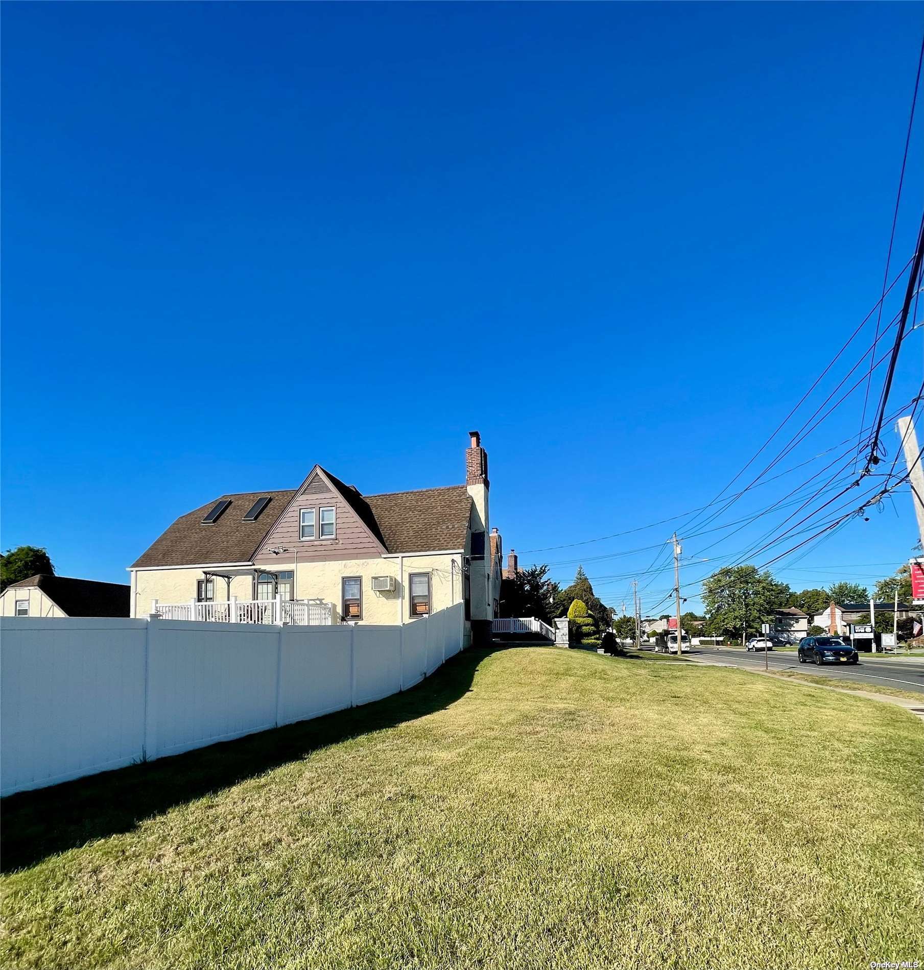 153 Main Street, East Rockaway, New York image 4