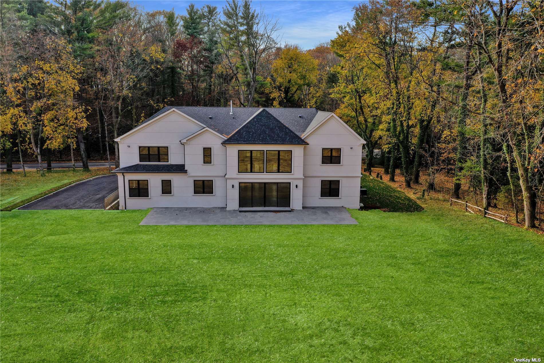 412 Mill River Road, Oyster Bay, New York image 35