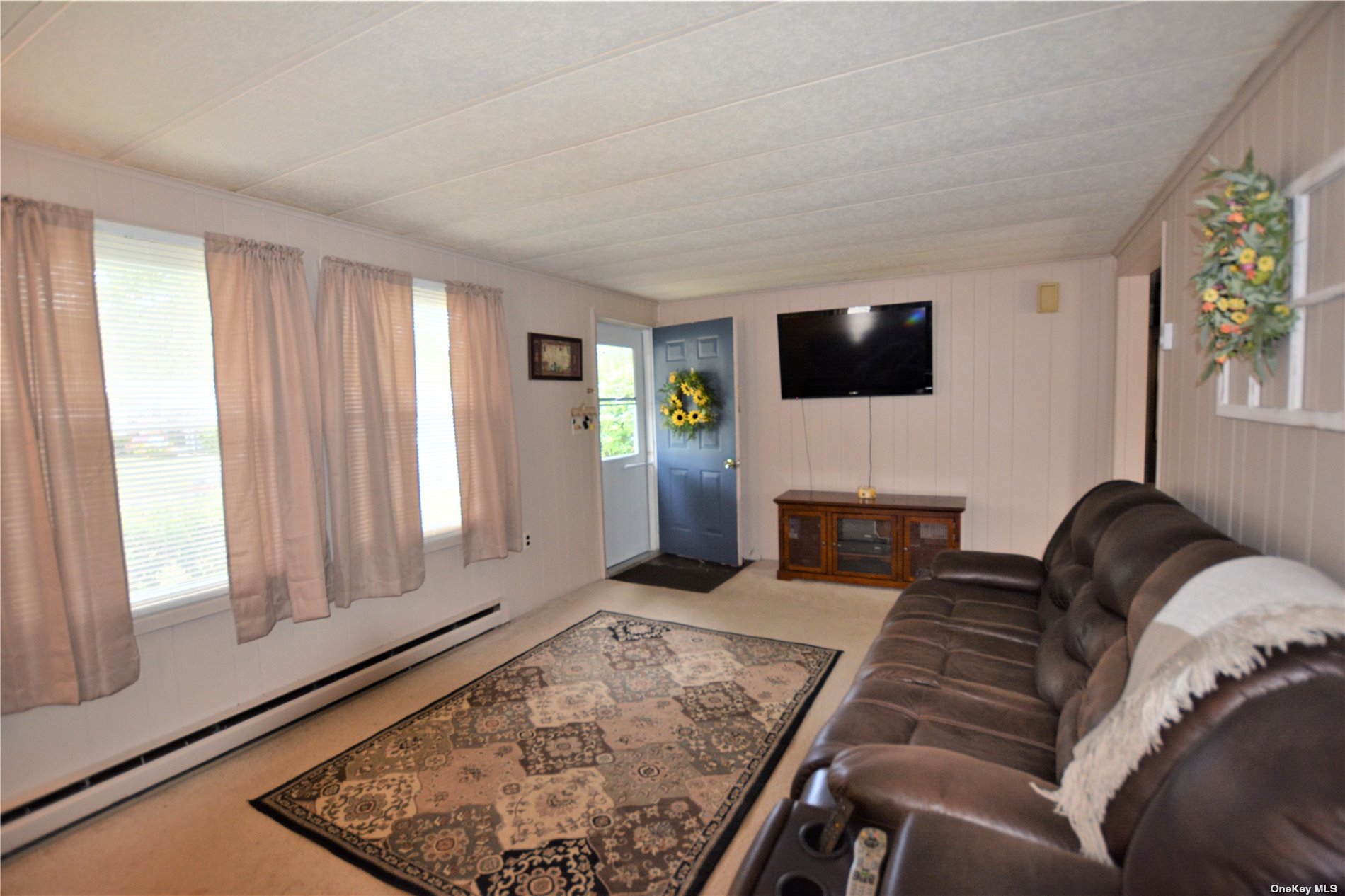 22 Limetree Drive #22, Manorville, New York image 4