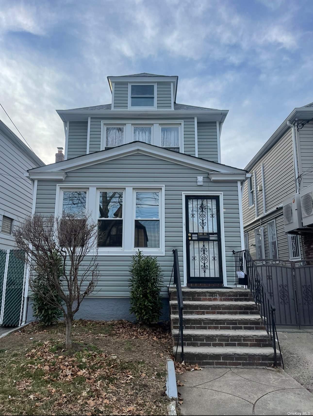 Property for Sale at 13334 116th Street, South Ozone Park, Queens, NY - Bedrooms: 4 
Bathrooms: 3 
Rooms: 10  - $999,000