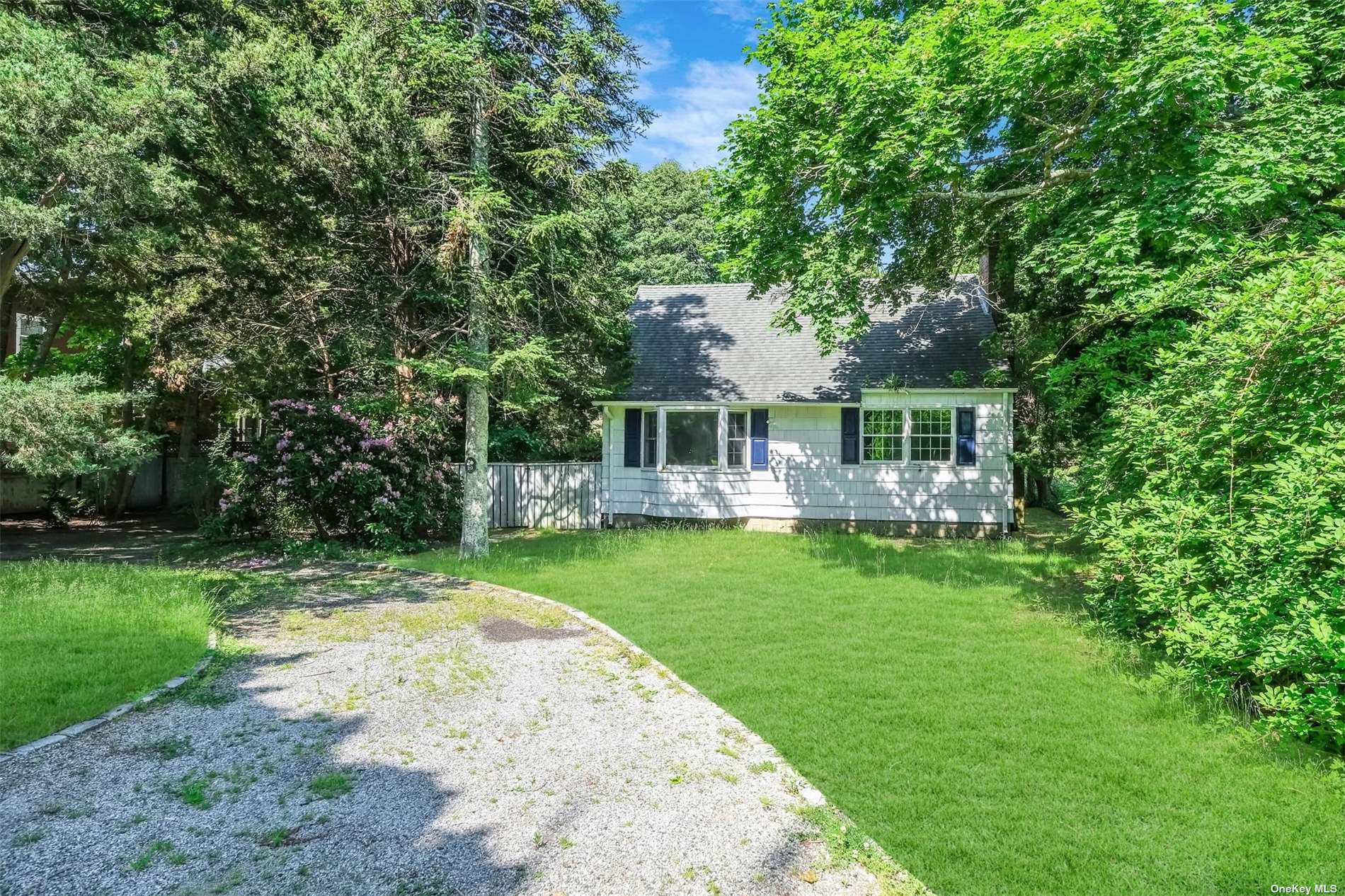 29 Halsey Road, Remsenburg, Hamptons, NY - 3 Bedrooms  
2 Bathrooms - 