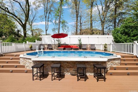 198-31 Pompeii Avenue Jamaica NY 11423
