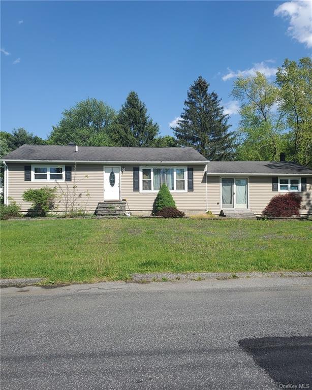 Property for Sale at 34 Alfred Place, Walden, New York - Bedrooms: 3 
Bathrooms: 2 
Rooms: 7  - $357,500