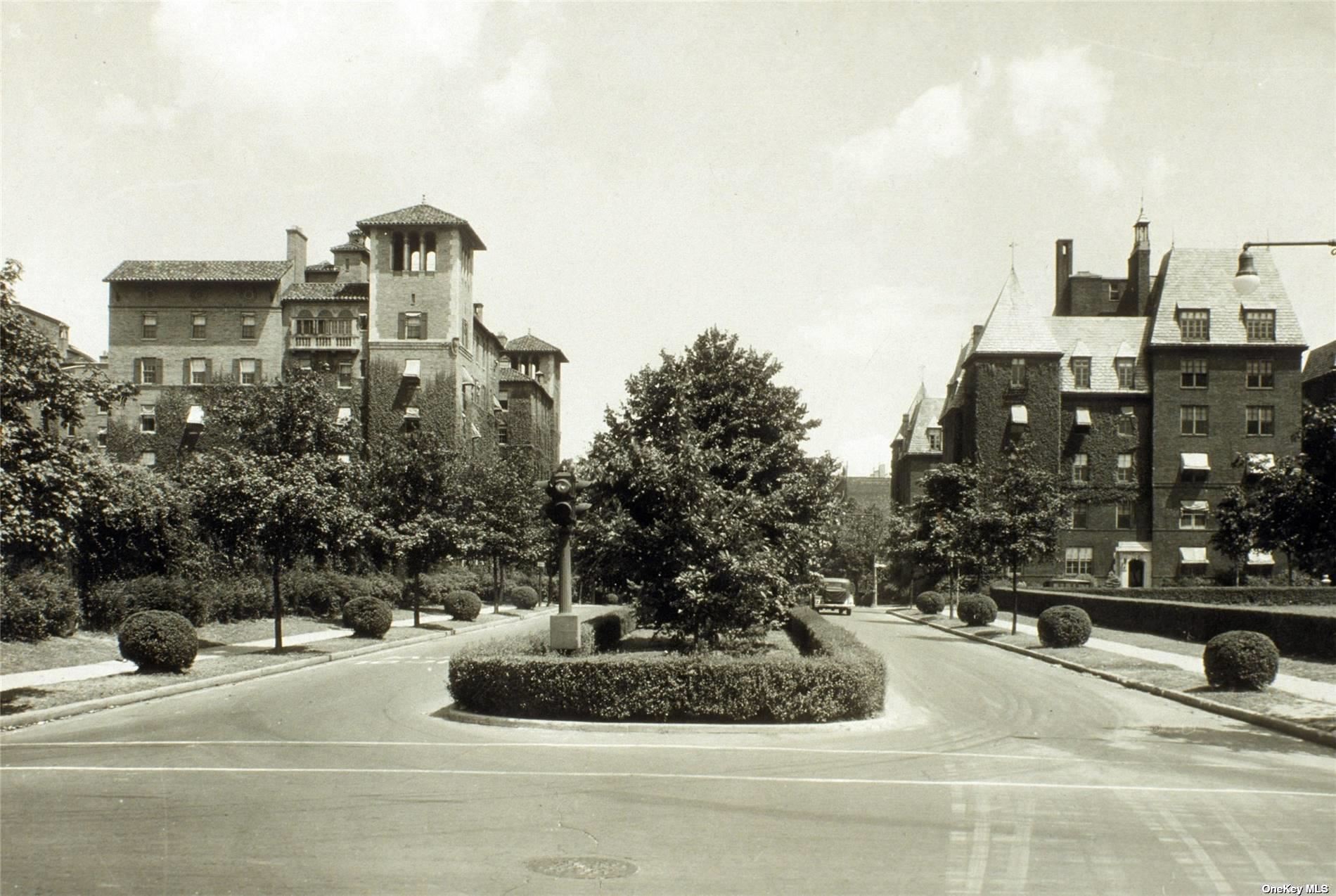 33-15 80 Street #41, Jackson Heights, New York image 17