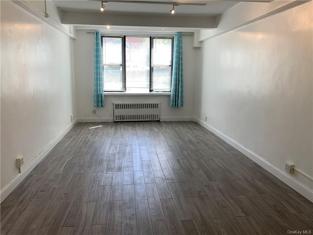 Rental Property at 6485 Broadway 1D, Bronx, New York - Bedrooms: 1 
Bathrooms: 1 
Rooms: 3  - $2,000 MO.