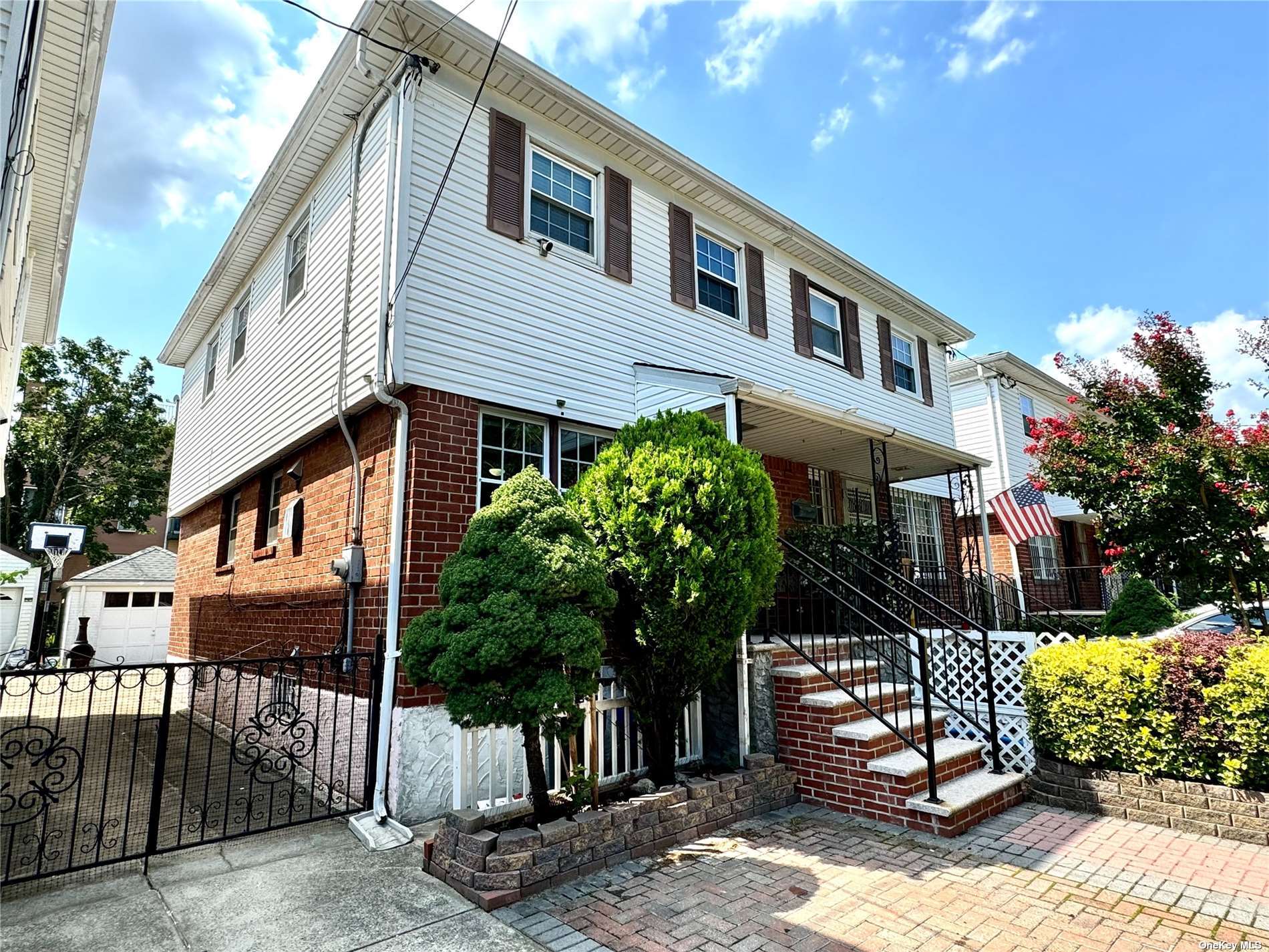 Property for Sale at 926 130th Street, College Point, Queens, NY - Bedrooms: 3 
Bathrooms: 2.5 
Rooms: 7  - $828,000