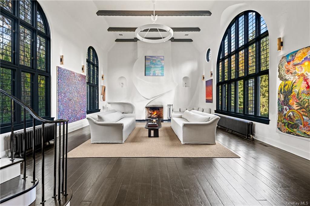 New Castle, New York 10514, United States, 5 Bedrooms Bedrooms, ,4 BathroomsBathrooms,Residential,Pending,90298