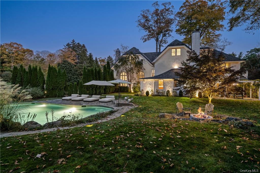 New Castle, New York 10514, United States, 5 Bedrooms Bedrooms, ,4 BathroomsBathrooms,Residential,Pending,90298