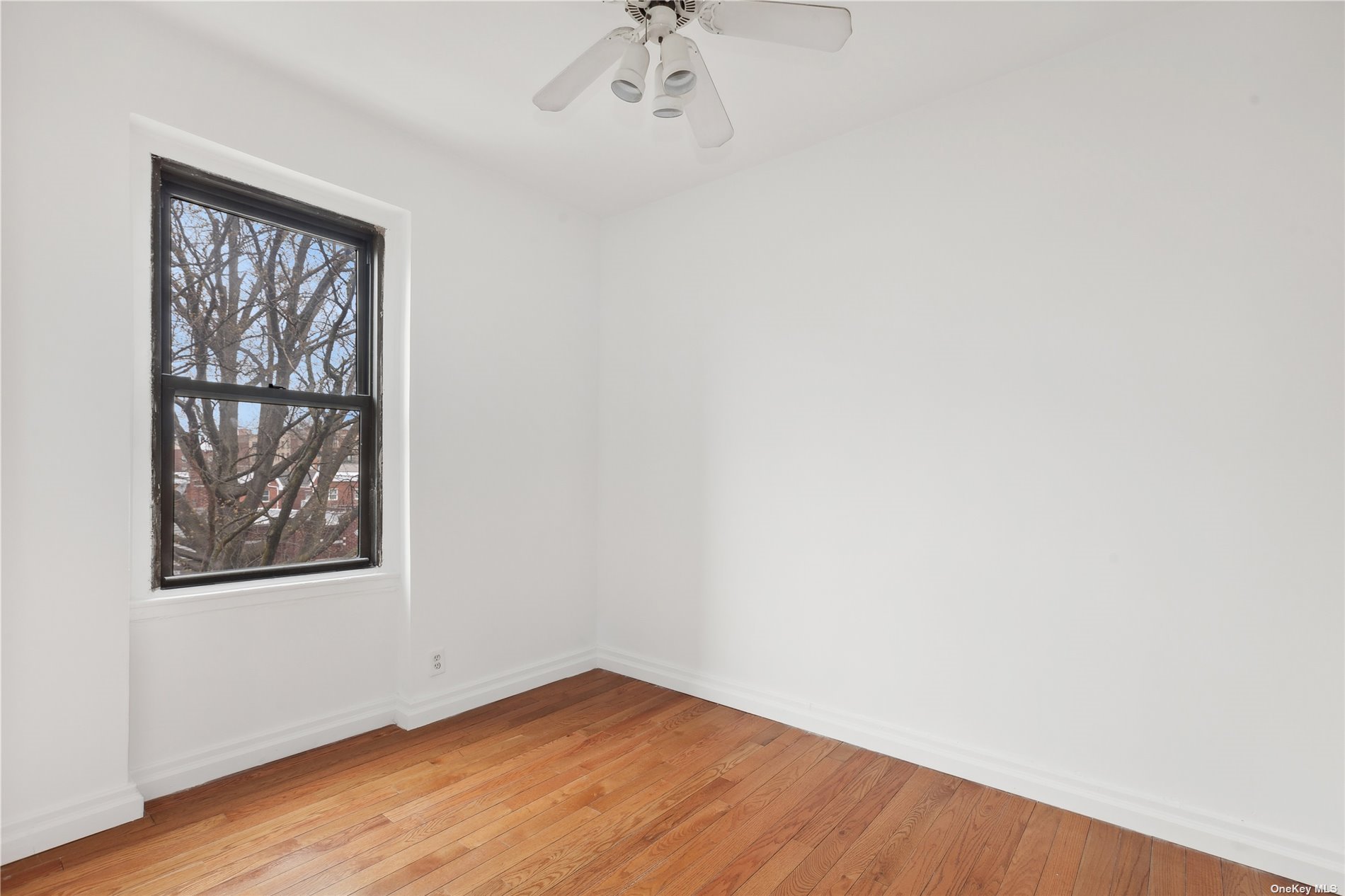 21-57 33rd Street St #4D, Astoria, New York image 7