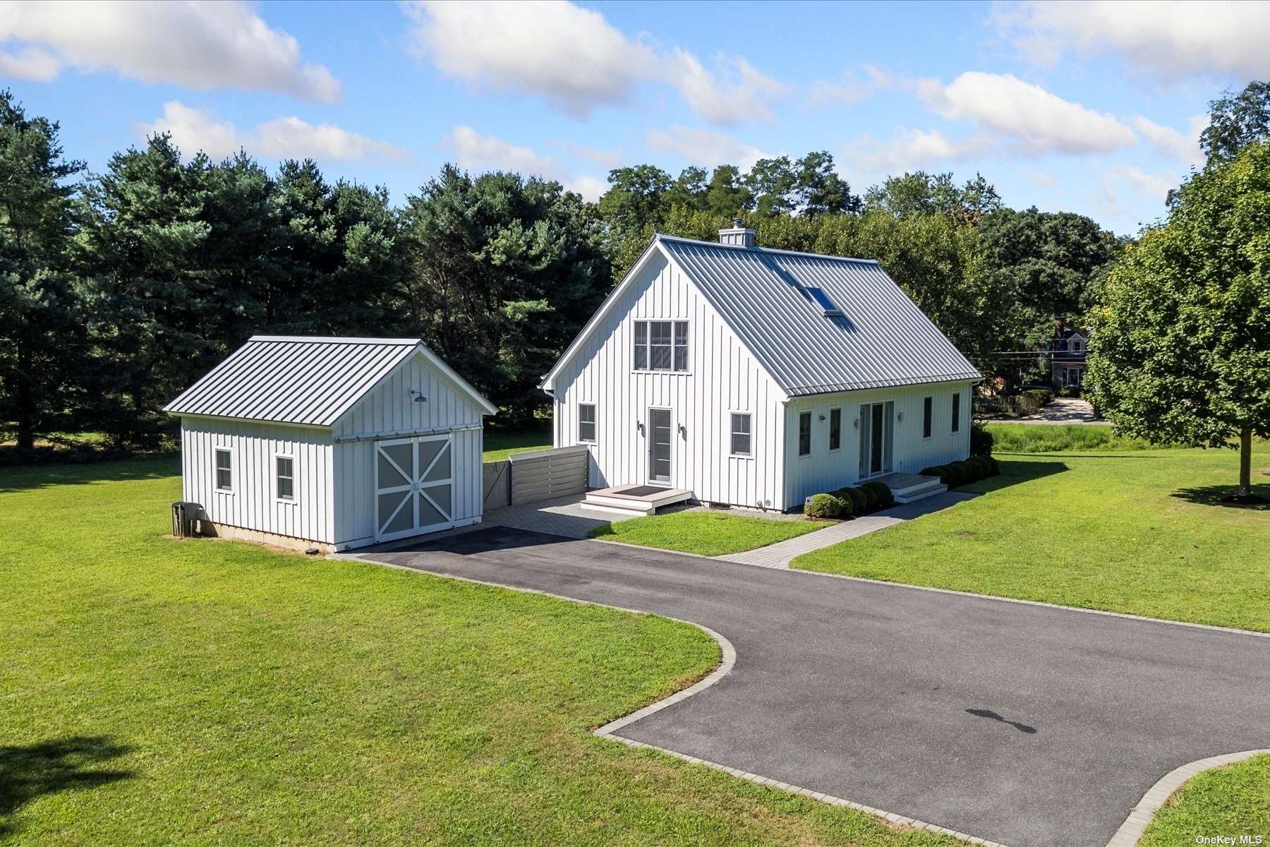 View Greenport, NY 11944 house