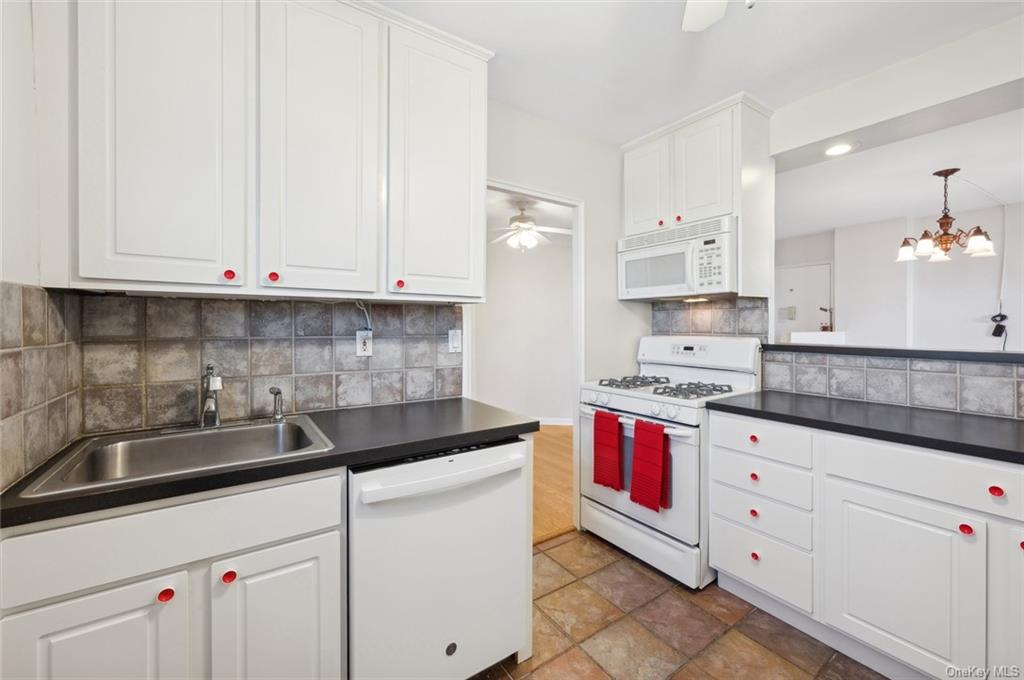 5900 Arlington Avenue #16X, Bronx, New York image 11