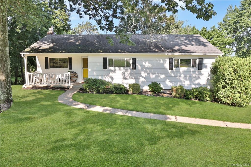 Photo 1 of 18 of 8 Tuttle Drive house