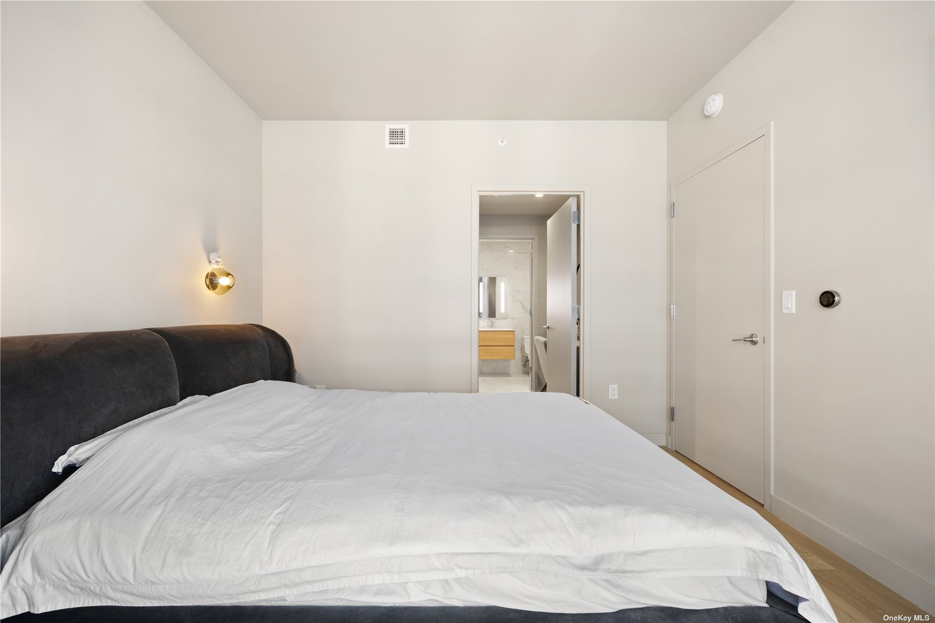 131-01 40th Road #12F, Flushing, New York image 8