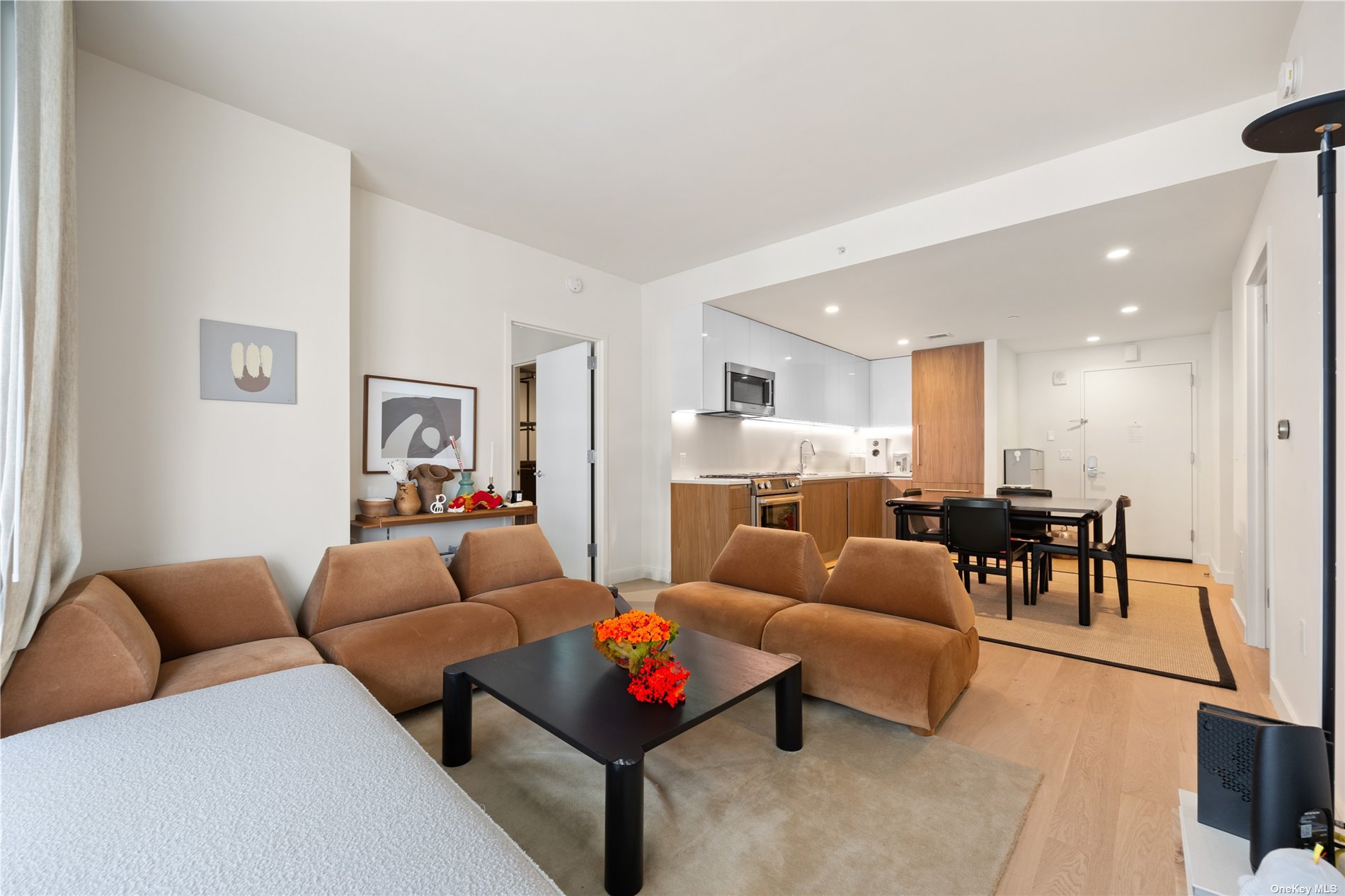 131-01 40th Road #12F, Flushing, New York image 6