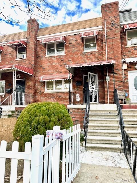 Property for Sale at 4647 Bronx Boulevard, Bronx, New York - Bedrooms: 4 
Bathrooms: 3 
Rooms: 6  - $649,000
