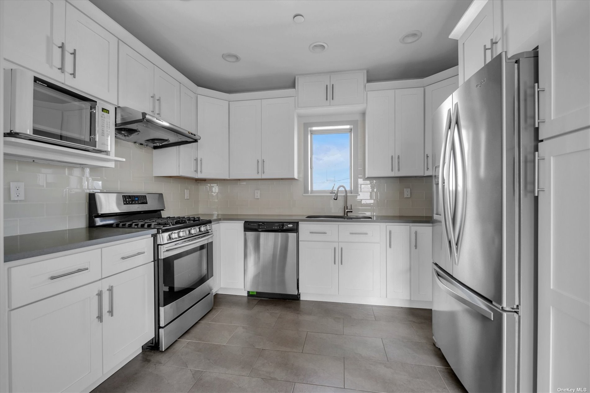 162-46 95th Street