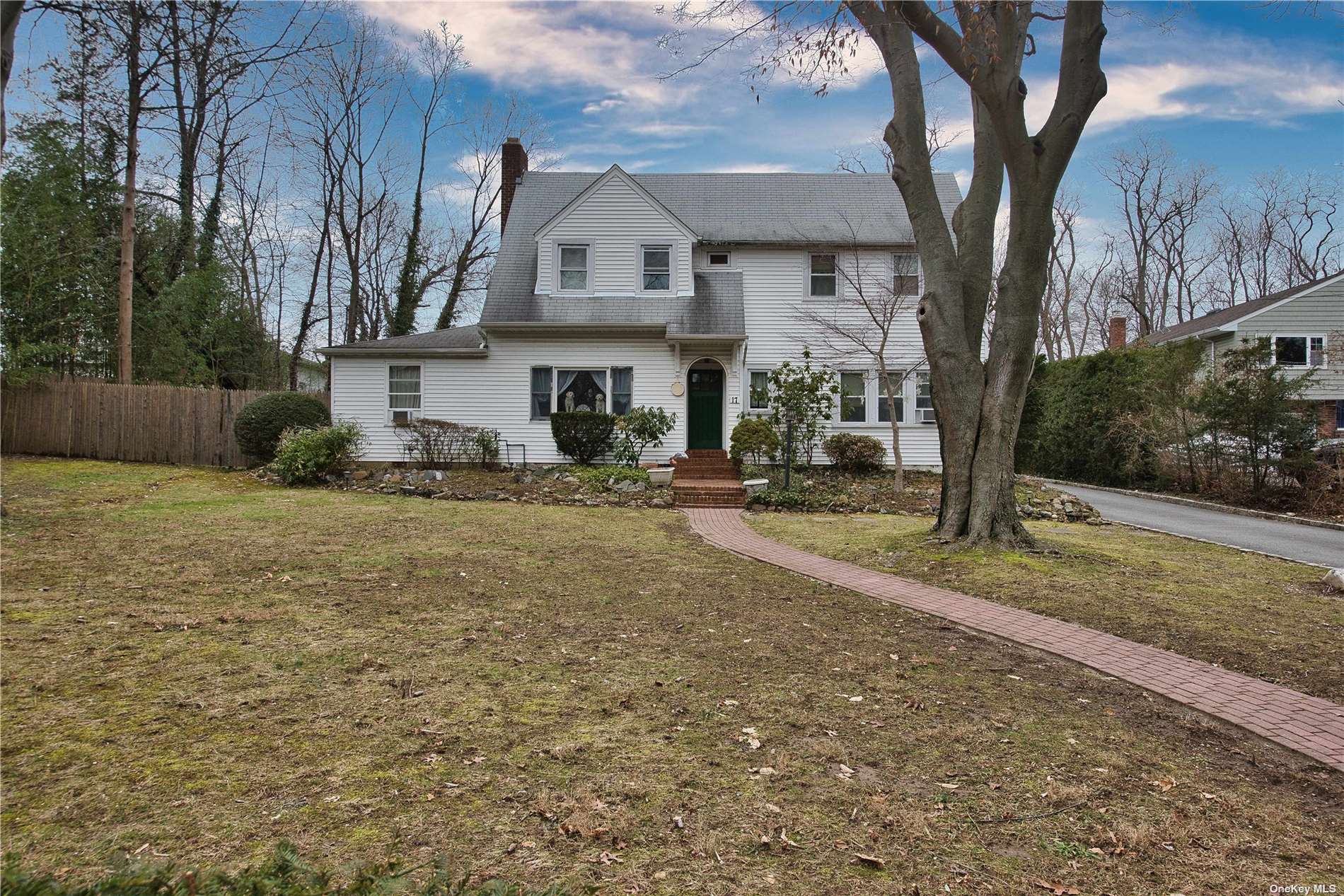 17 Lamarcus Avenue, Glen Cove, New York image 1