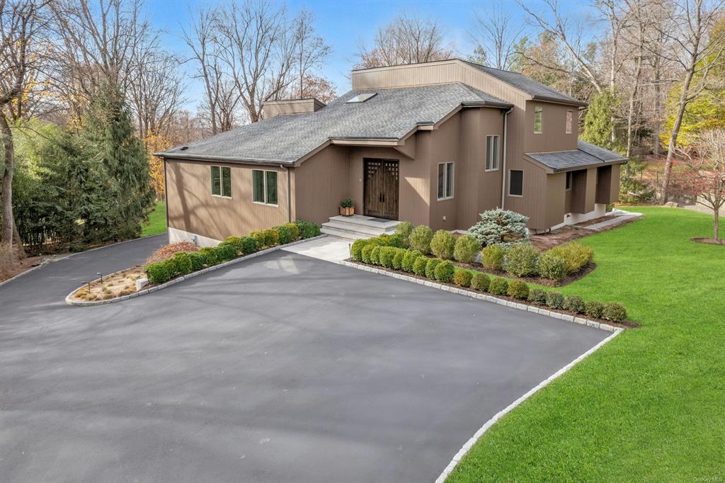 86 Law Road, Briarcliff Manor, New York image 1