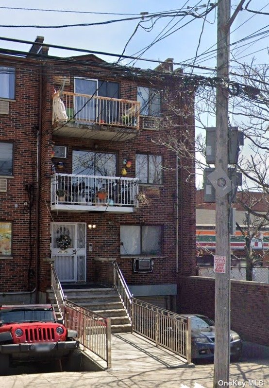 Property for Sale at 4575 162nd Street, Flushing, Queens, NY - Bedrooms: 8 
Bathrooms: 7 
Rooms: 16  - $1,680,000