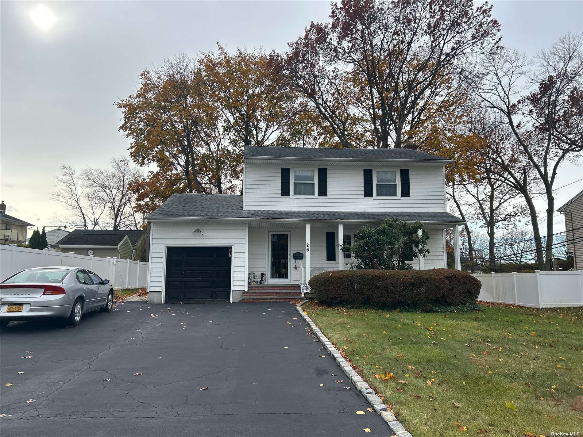 26 Saratoga Street, Commack, New York image 1