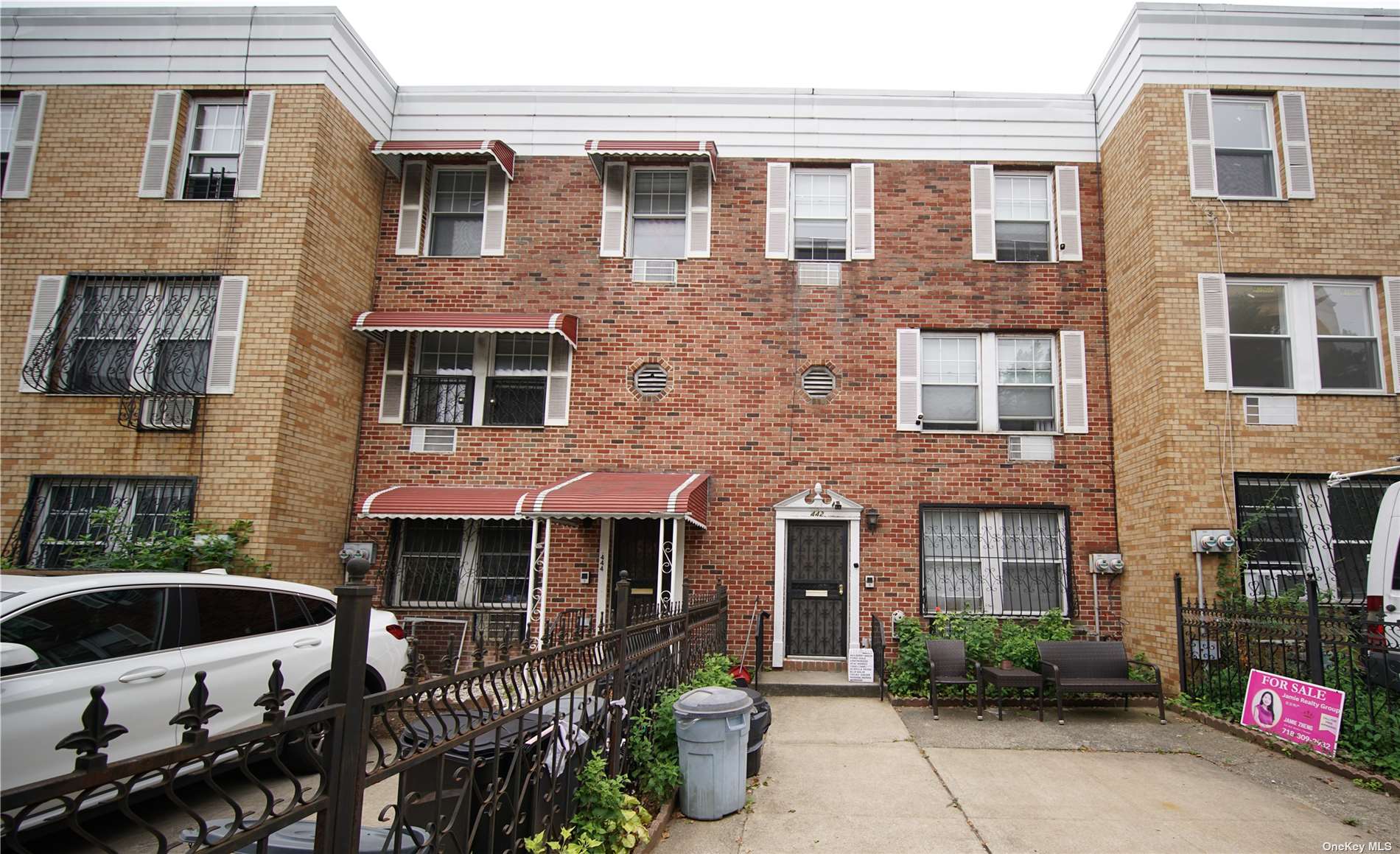 Property for Sale at 442 E 145th Street, Bronx, New York - Bedrooms: 5 
Bathrooms: 3 
Rooms: 13  - $998,000