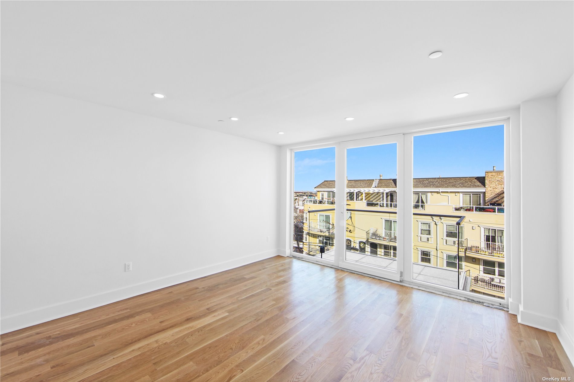 183 Beach 101st Street #2A, Rockaway Park, New York image 3