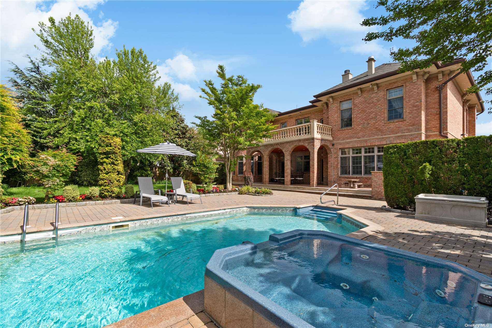 5 Center Drive