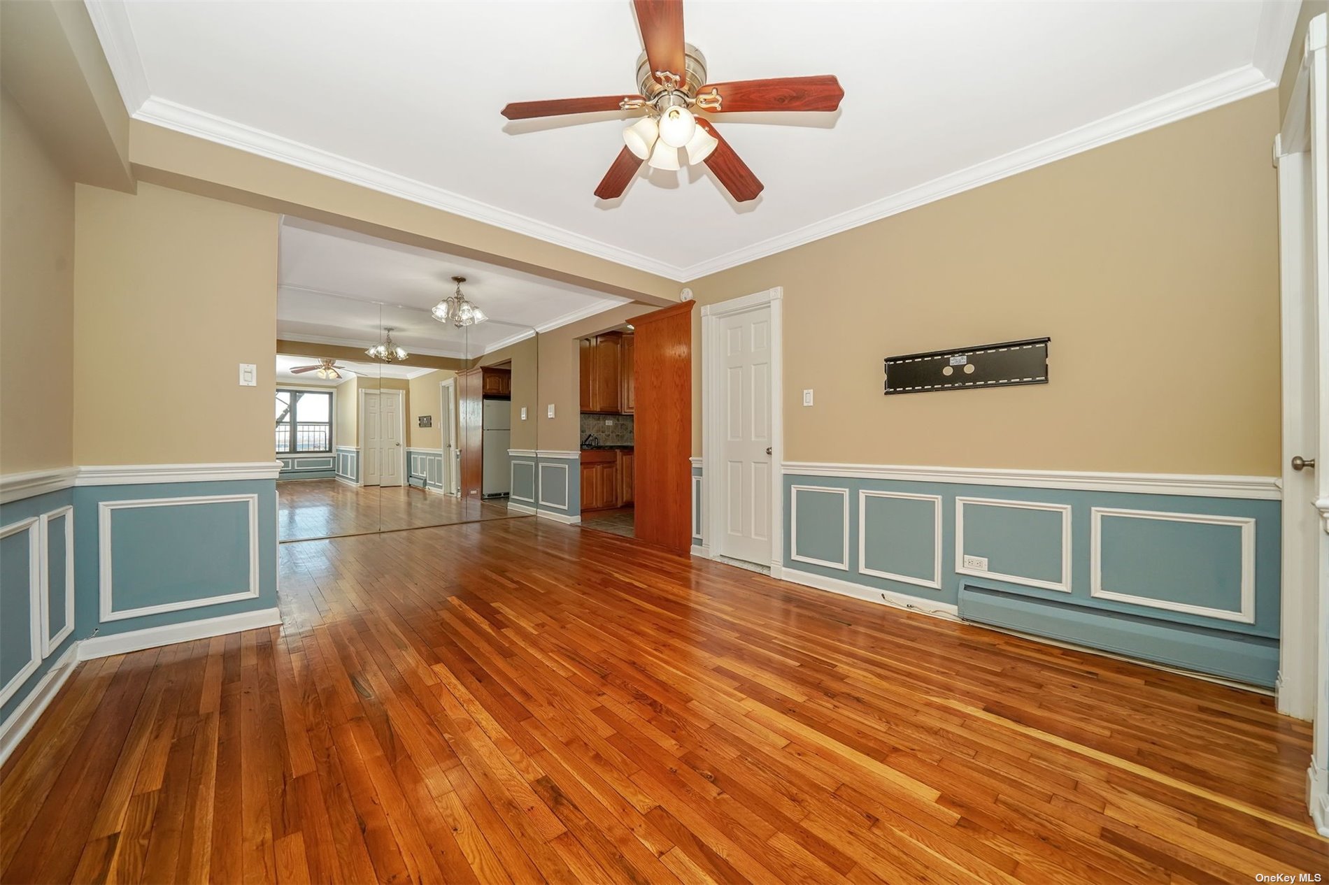 129 Beach 118th Street #5H, Rockaway Park, New York image 3