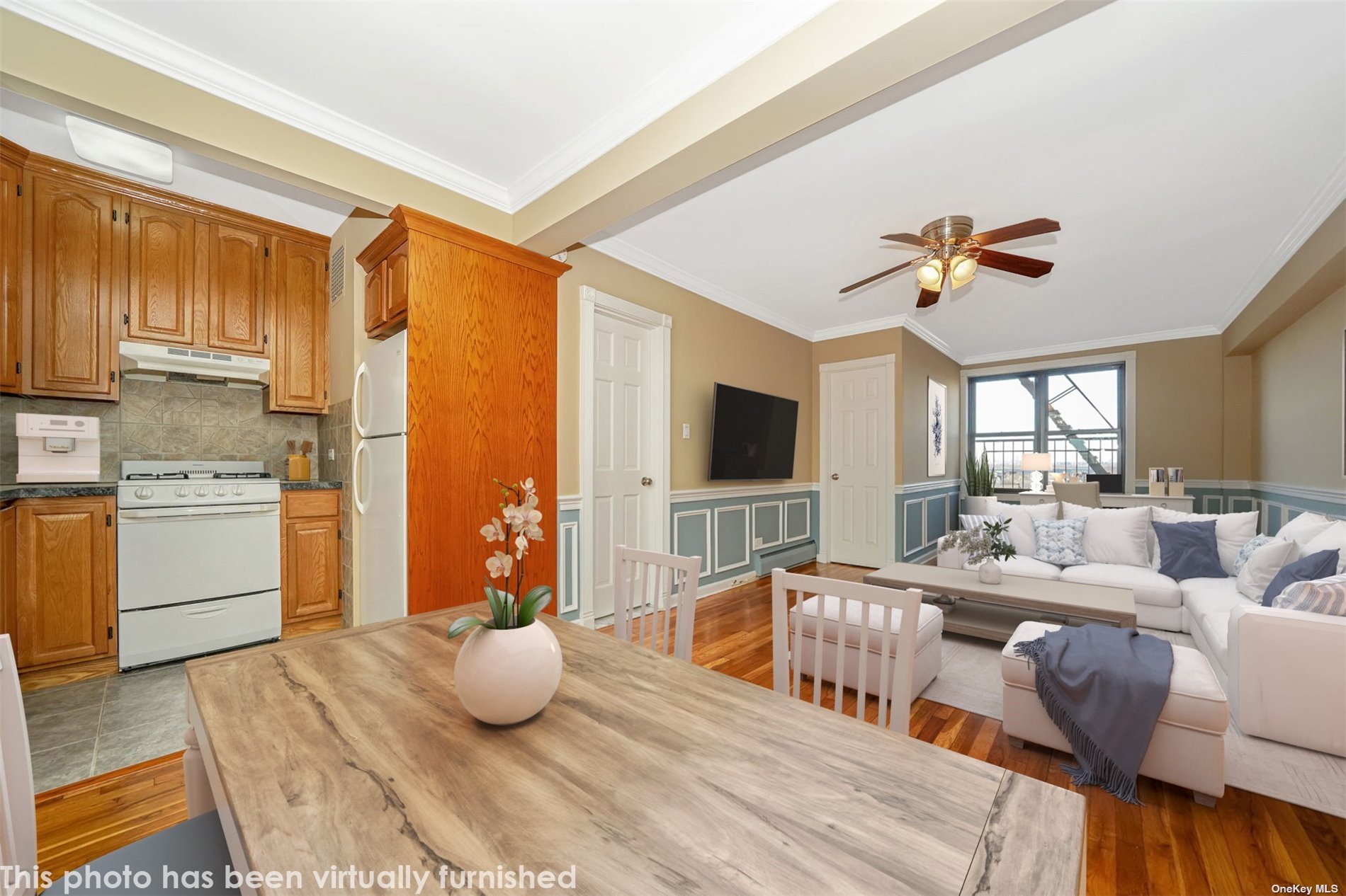 129 Beach 118th Street #5H, Rockaway Park, New York image 1