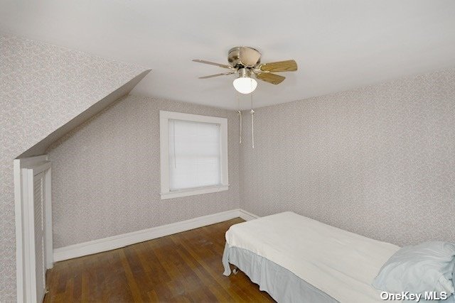 Photo 19 of 24 of 16 Woodbine Avenue house