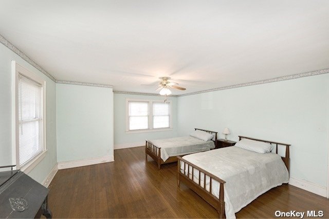 Photo 16 of 24 of 16 Woodbine Avenue house