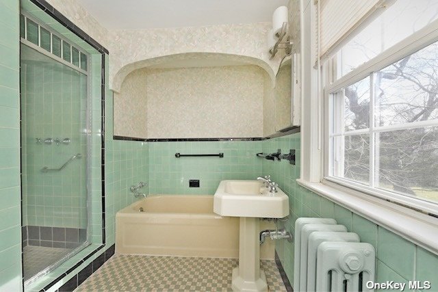 Photo 17 of 24 of 16 Woodbine Avenue house