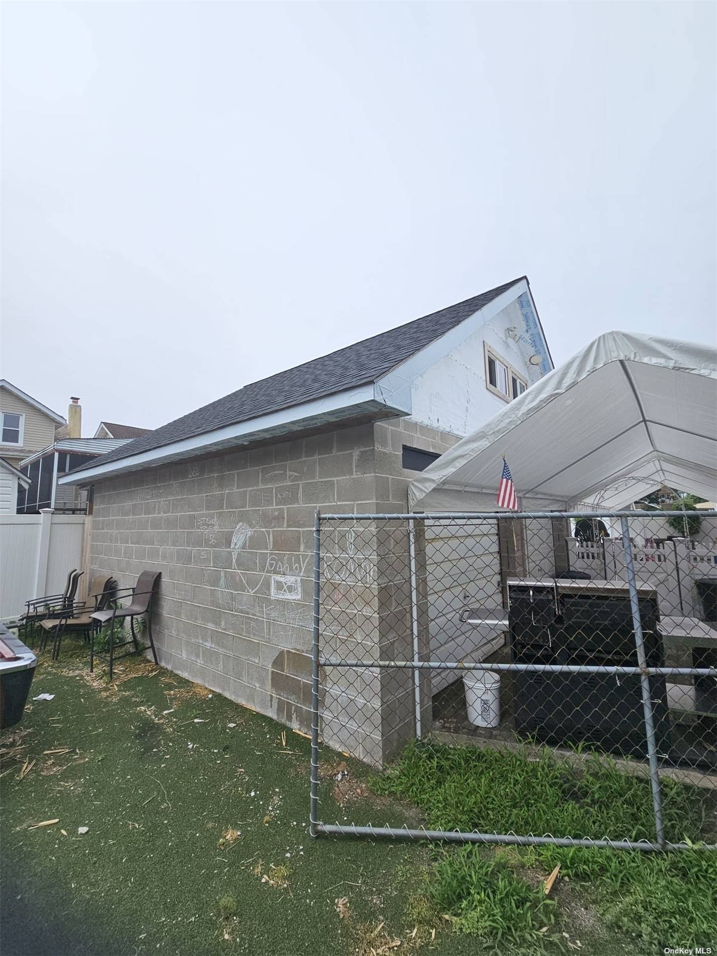 6917 Hessler Avenue, Arverne, New York image 6