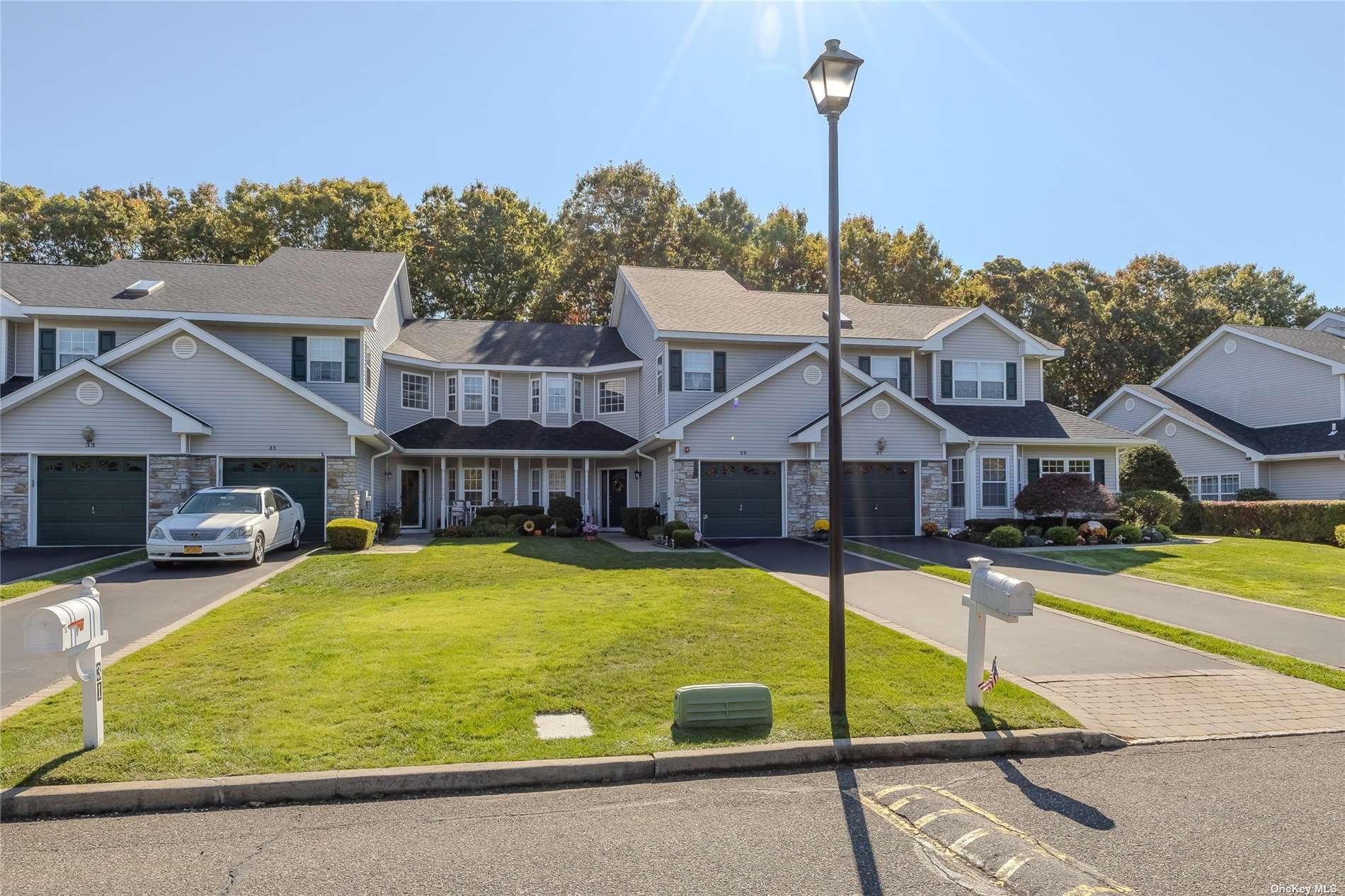 29 Willow Wood Drive #29, East Setauket, New York image 33