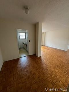 171 Pearsall Drive #5G, Mount Vernon, New York image 3