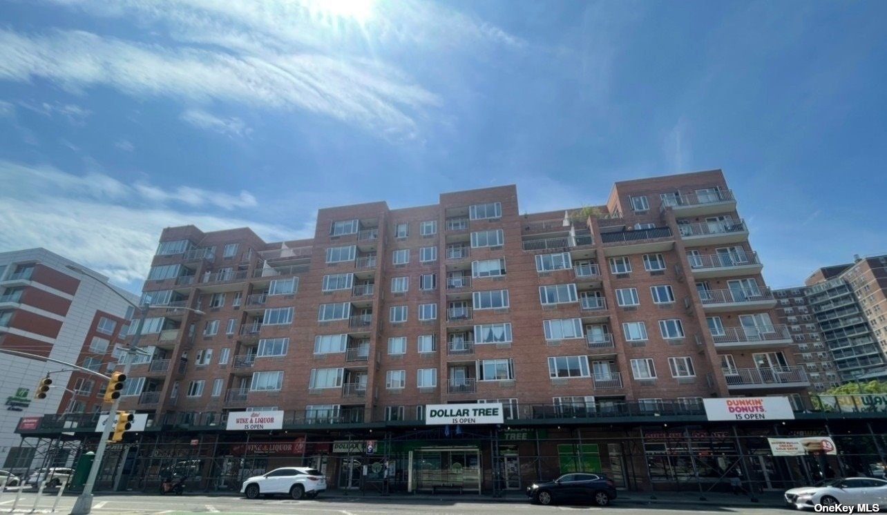 Property for Sale at 6314 Queens Boulevard 5G, Woodside, Queens, NY - Bedrooms: 2 
Bathrooms: 2 
Rooms: 4  - $825,000