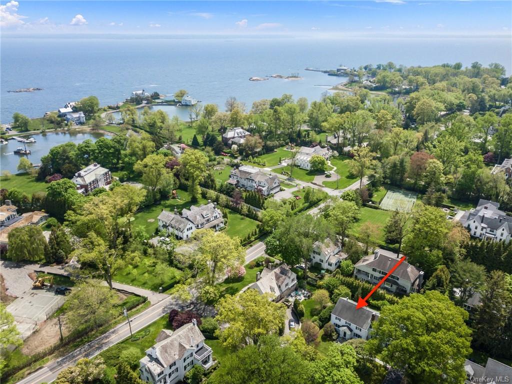 Property for Sale at 11 Overhill Avenue, Rye, New York - Bedrooms: 4 
Bathrooms: 5 
Rooms: 8  - $2,995,000