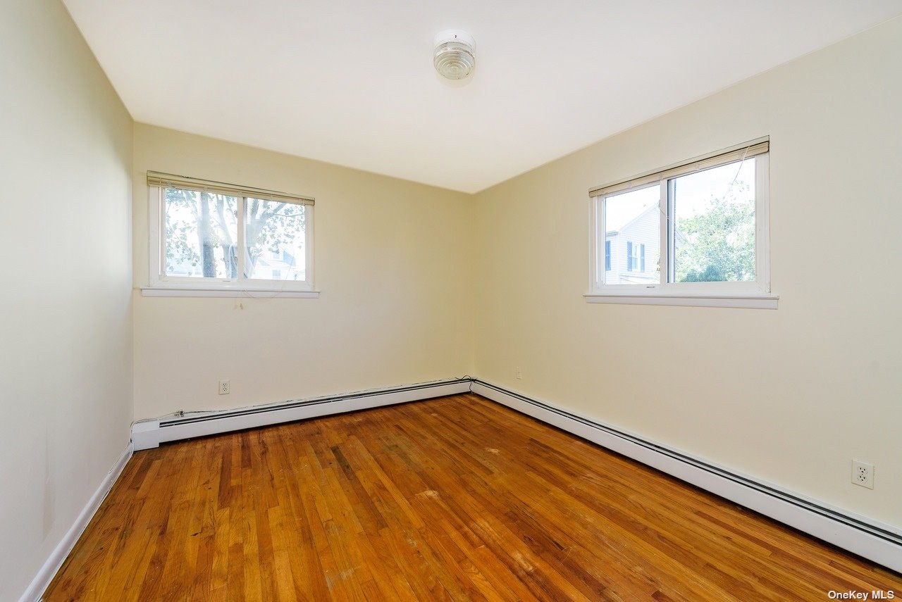 25 Rochester Avenue, East Atlantic Beach, New York image 9