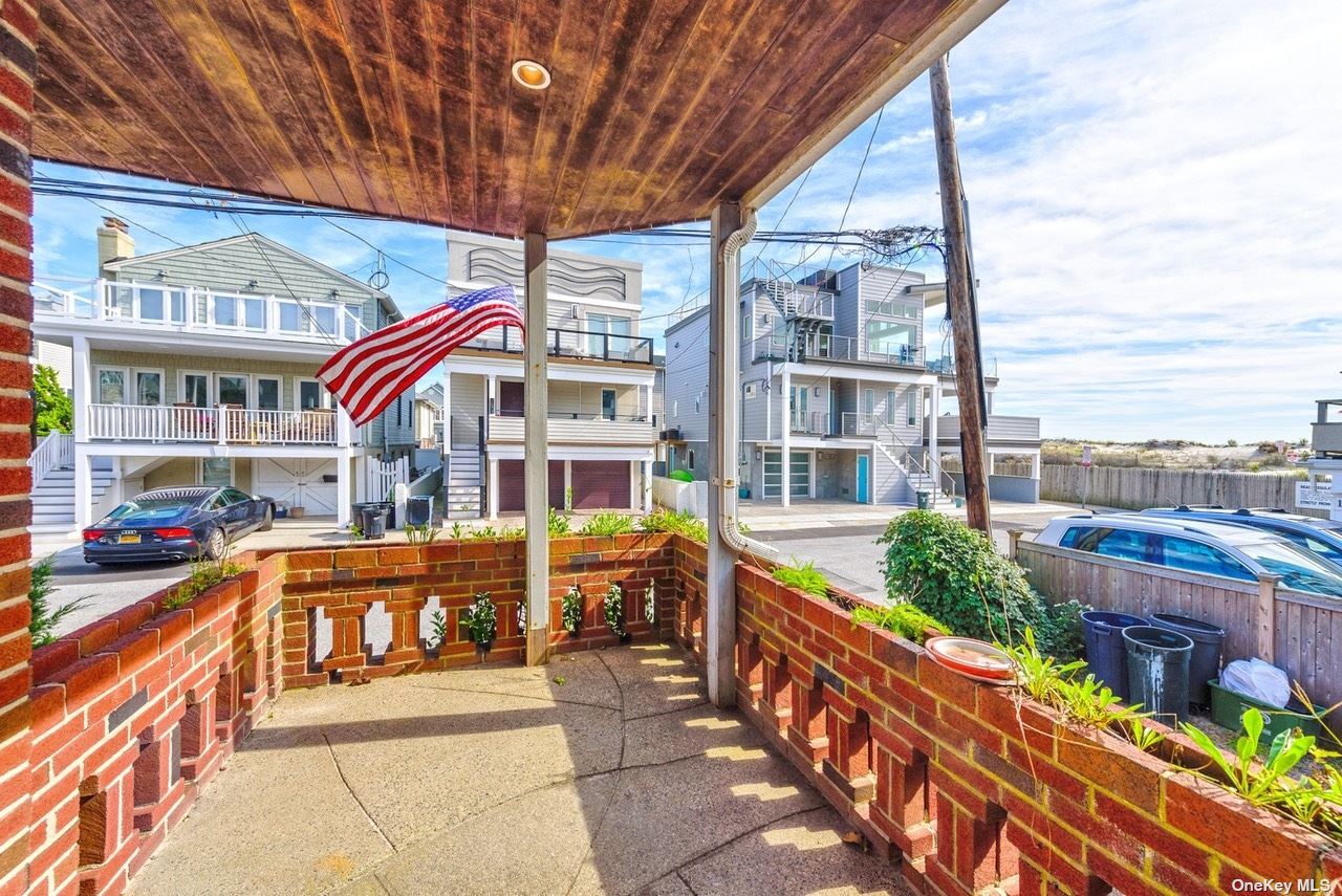 25 Rochester Avenue, East Atlantic Beach, New York image 22
