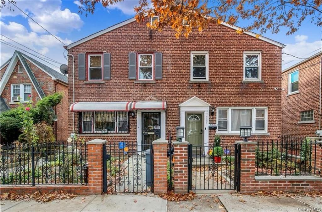 Property for Sale at 4131 Grace Avenue, Bronx, New York - Bedrooms: 3 
Bathrooms: 3 
Rooms: 6  - $699,000