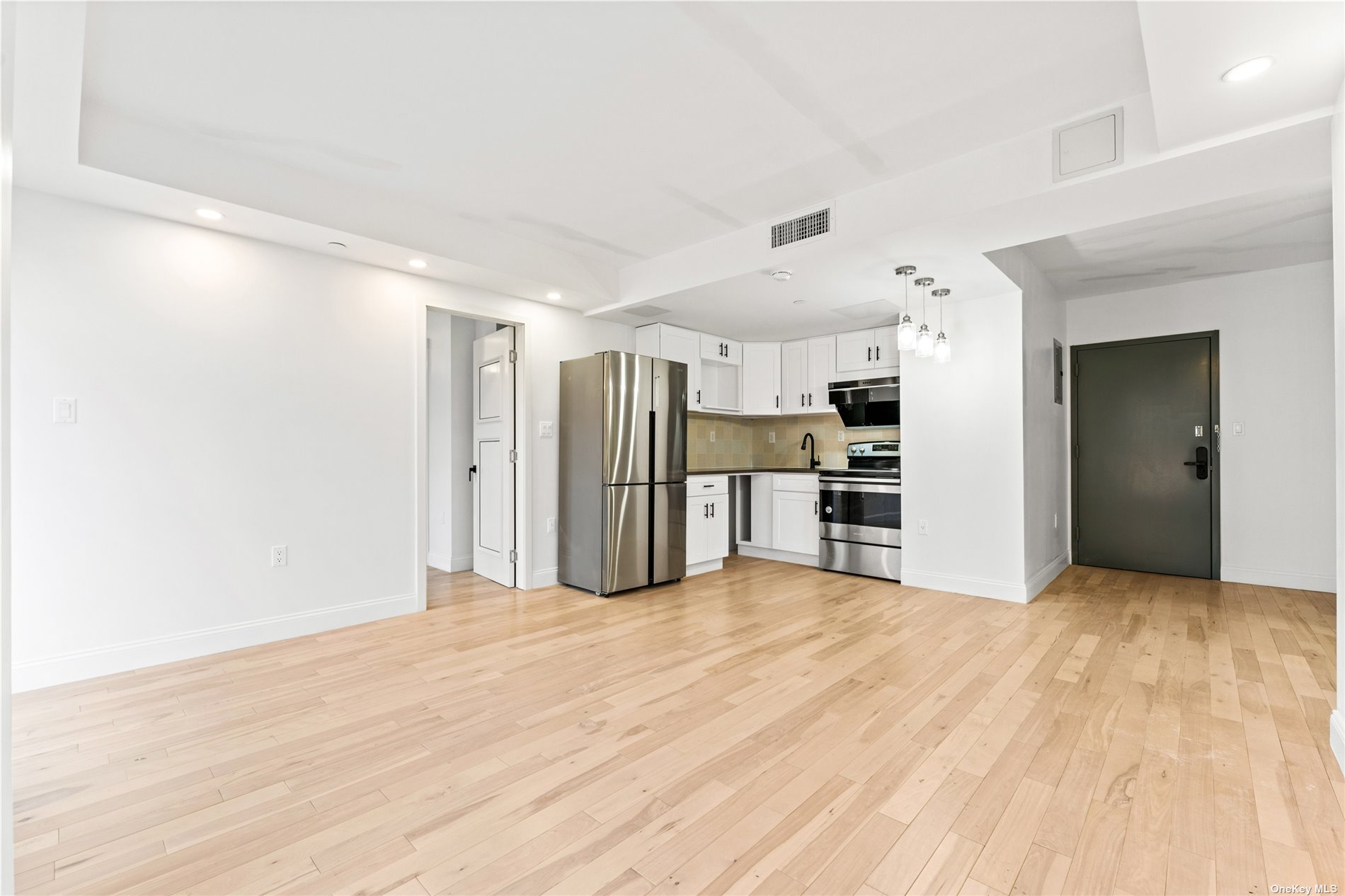 105-25 65th Road #5A, Forest Hills, New York image 3