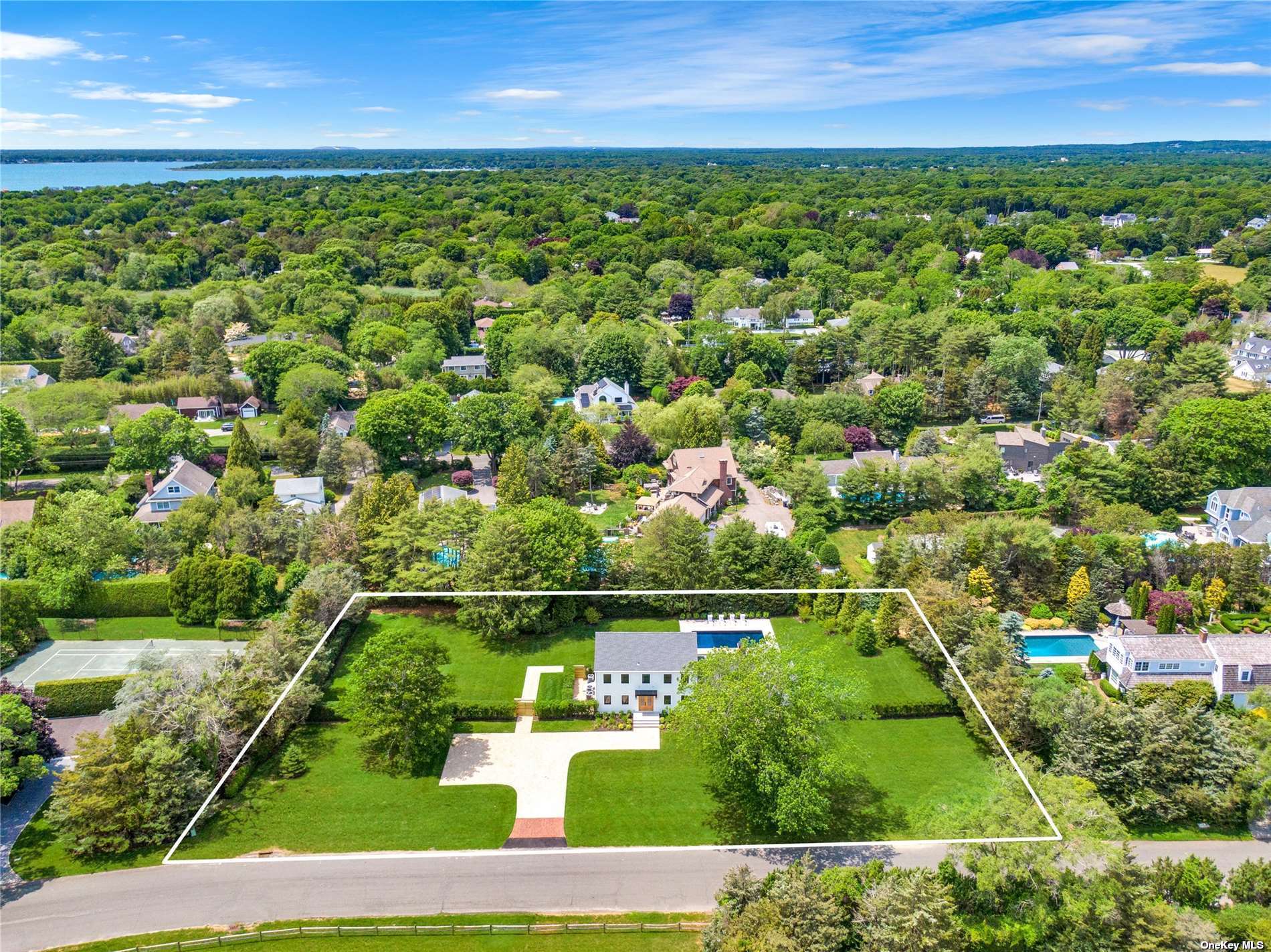 Property for Sale at 7 Ring Road, Remsenburg, Hamptons, NY - Bedrooms: 5 
Bathrooms: 5  - $3,250,000