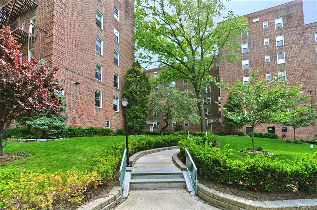 Property for Sale at 5620 Netherland Avenue 3G, Bronx, New York - Bedrooms: 2 
Bathrooms: 1 
Rooms: 3  - $259,000