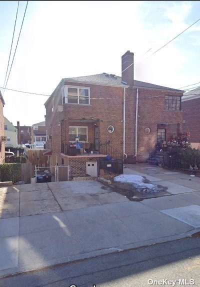 Property for Sale at 1566 Rhinelander Avenue, Bronx, New York - Bedrooms: 4 
Bathrooms: 3 
Rooms: 14  - $849,000